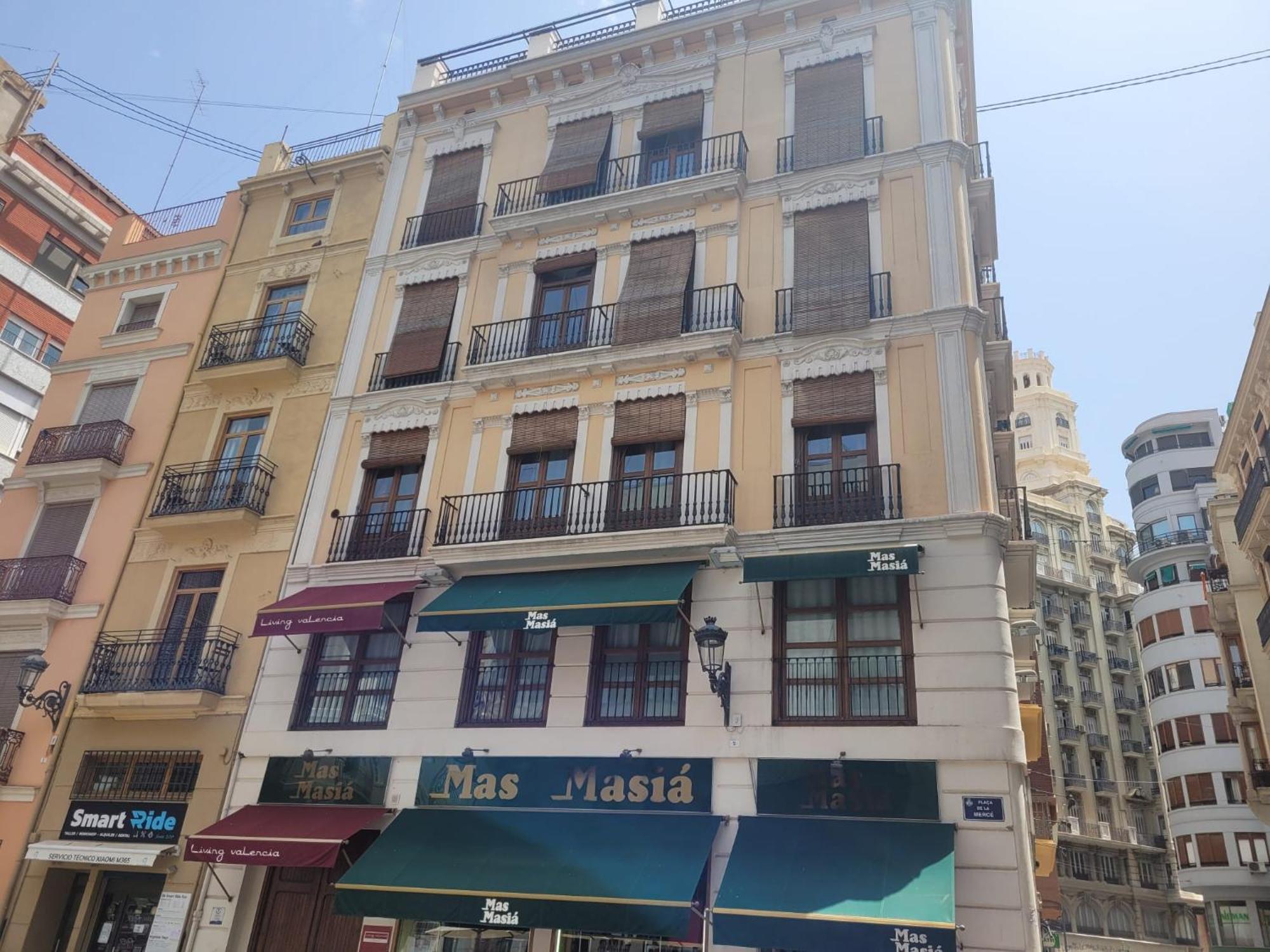 Living Valencia Apartments - Merced Exterior foto